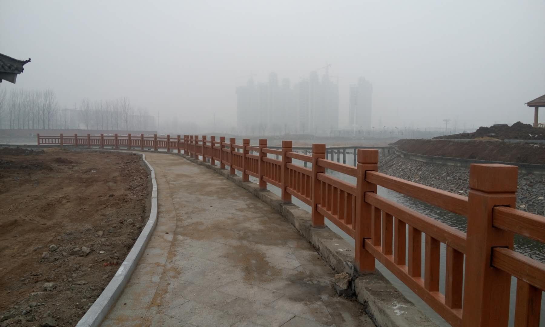 不銹鋼護欄表面進行陽極氧化處理